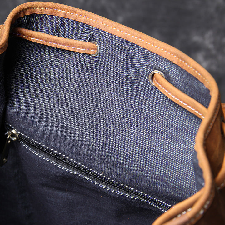 CADIZ. Leather Knapsack