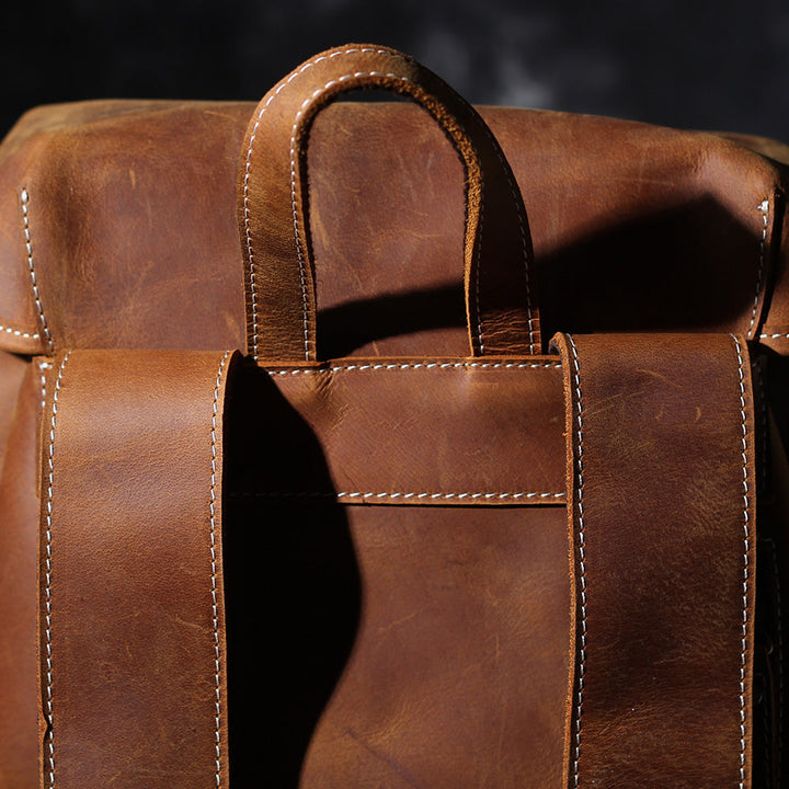 CADIZ. Leather Knapsack